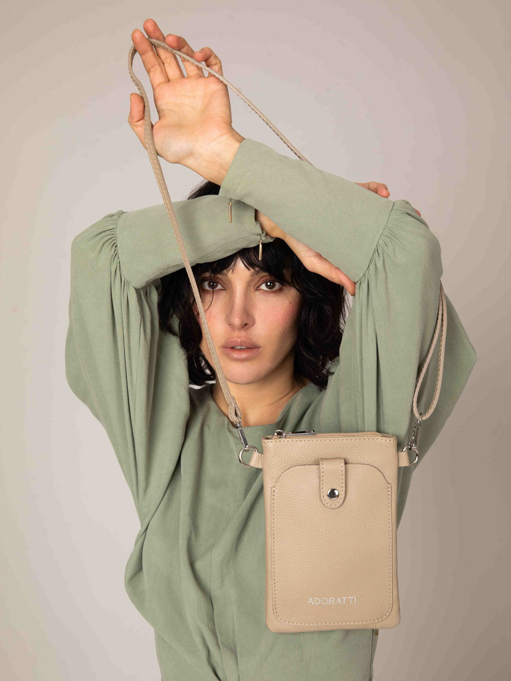 Pathfinder Phone Wallet Crossbody | ADORATTI Italian Leather Bags